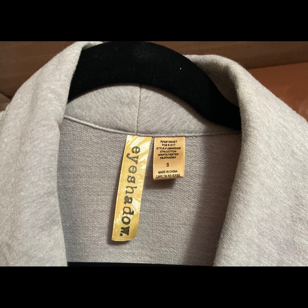 Blazer - Picture 2 of 3